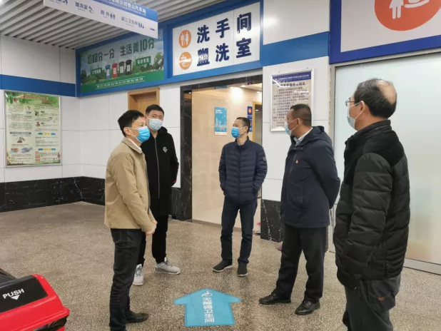 黃俊一行深入青山客運(yùn)站、南昌長途客運(yùn)站檢查指導(dǎo)安全生產(chǎn)等工作