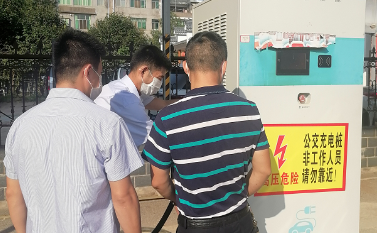 景德鎮(zhèn)長運     開展全面安全、機務(wù)、疫情防控工作大檢查