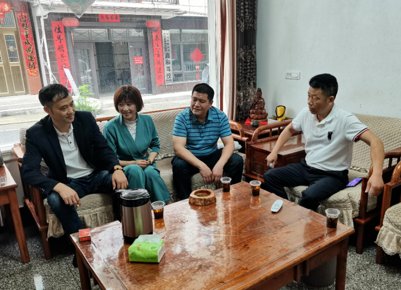 上饒汽運(yùn) 真情面對面 “家訪”筑平安