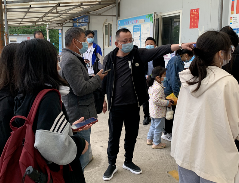 江西長(zhǎng)運(yùn)多家子公司開(kāi)展節(jié)日安全生產(chǎn)、疫情防控督查工作