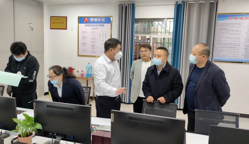 江西長(zhǎng)運(yùn)多家子公司開(kāi)展節(jié)日安全生產(chǎn)、疫情防控督查工作