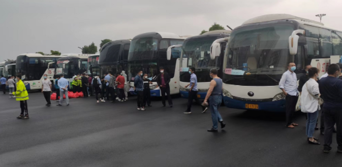 吉安長(zhǎng)運(yùn)、吉安公交：圓滿完成大型包車任務(wù)