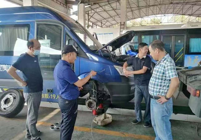 黃山長運(yùn) 排隱患 立整改 保安全