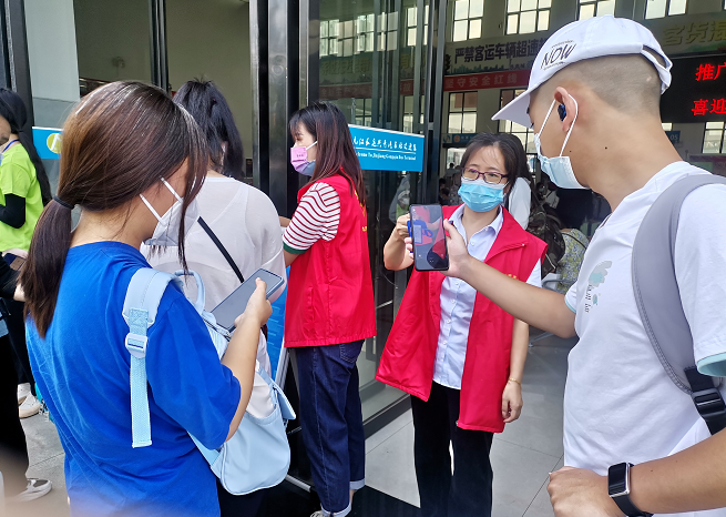 九江長運：圓滿完成共青高校城開學季運輸任務(wù)