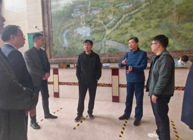 肖壯一行蒞臨江西長運(yùn)法水公司開展現(xiàn)場調(diào)研