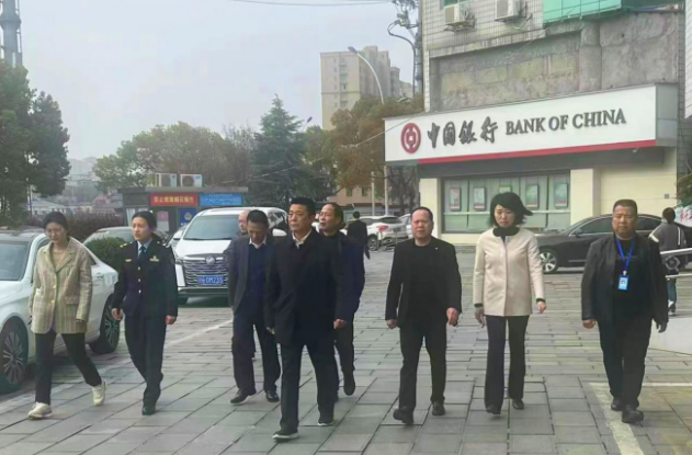 景德鎮(zhèn)長運 市交通運輸局領導督導西客站創(chuàng)建工作