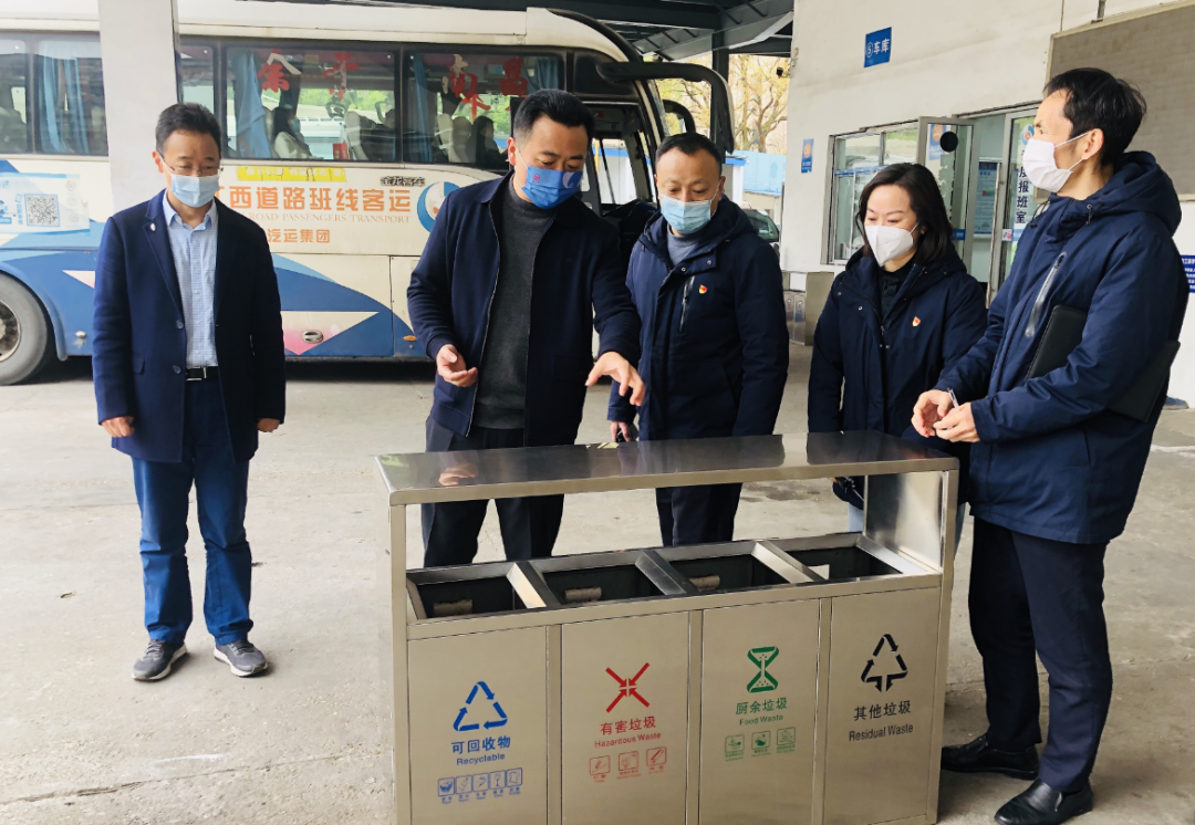 王曉督導青山客運站、徐坊客運站文明創(chuàng)建工作