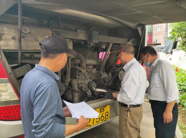 贛州方通：開(kāi)展防范車輛自燃隱患排查工作