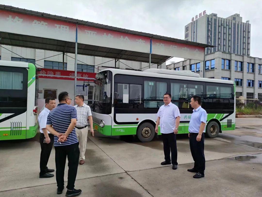 九江長(zhǎng)運(yùn) 深入各基層公司開展調(diào)研活動(dòng)