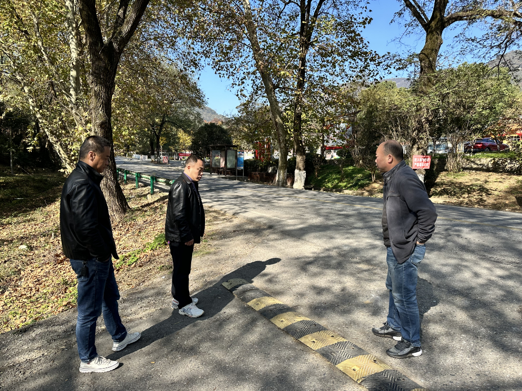 ?馬鞍山長客:含山長運對重點路段開展風險再排查