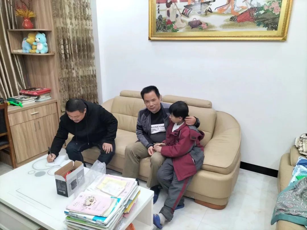 撫州長(zhǎng)運(yùn):駕駛員家訪 把溫暖送到家