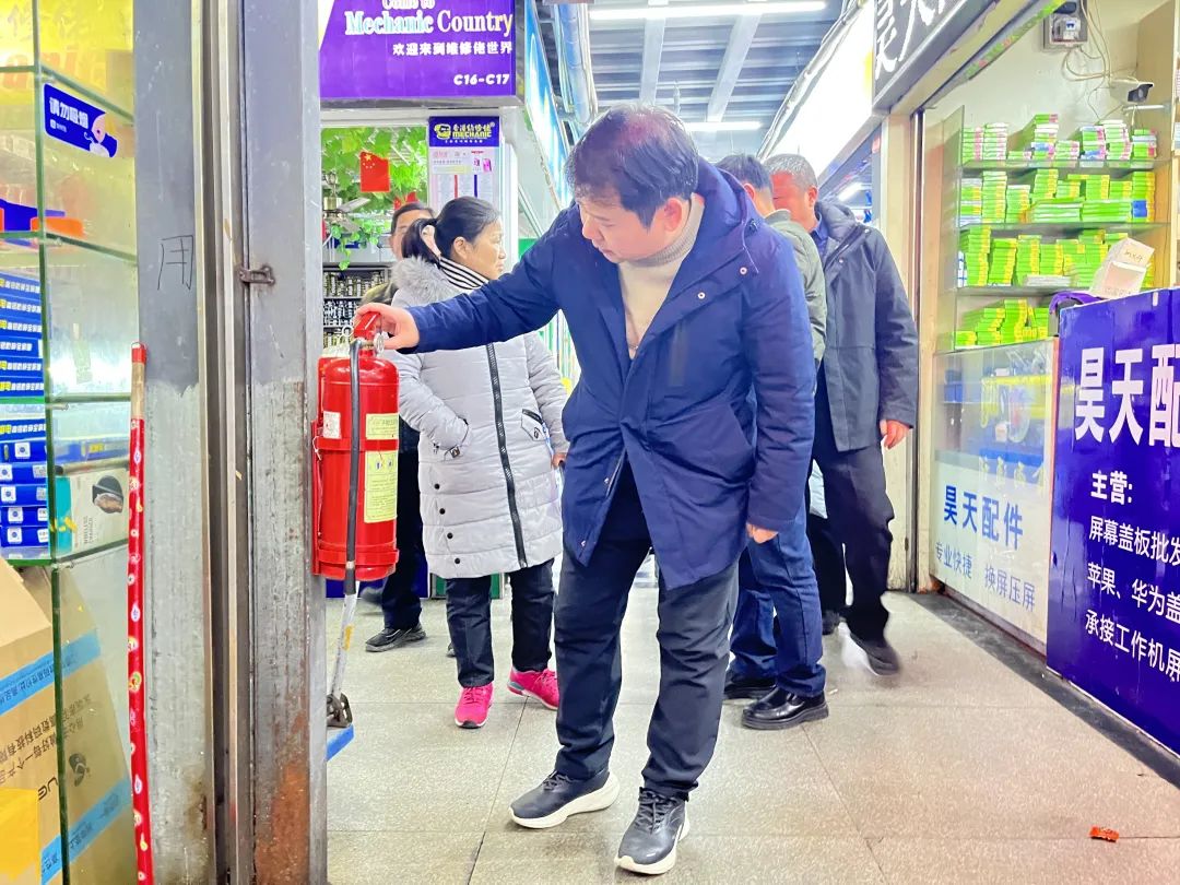 長(zhǎng)運(yùn)物業(yè)：開展消防安全隱患排查