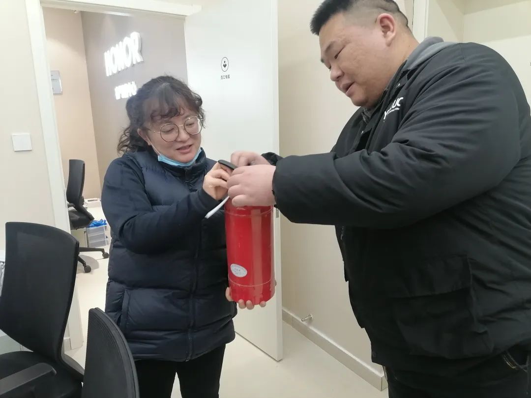 撫州長(zhǎng)運(yùn):客運(yùn)總站開展出租商鋪隱患檢查工作