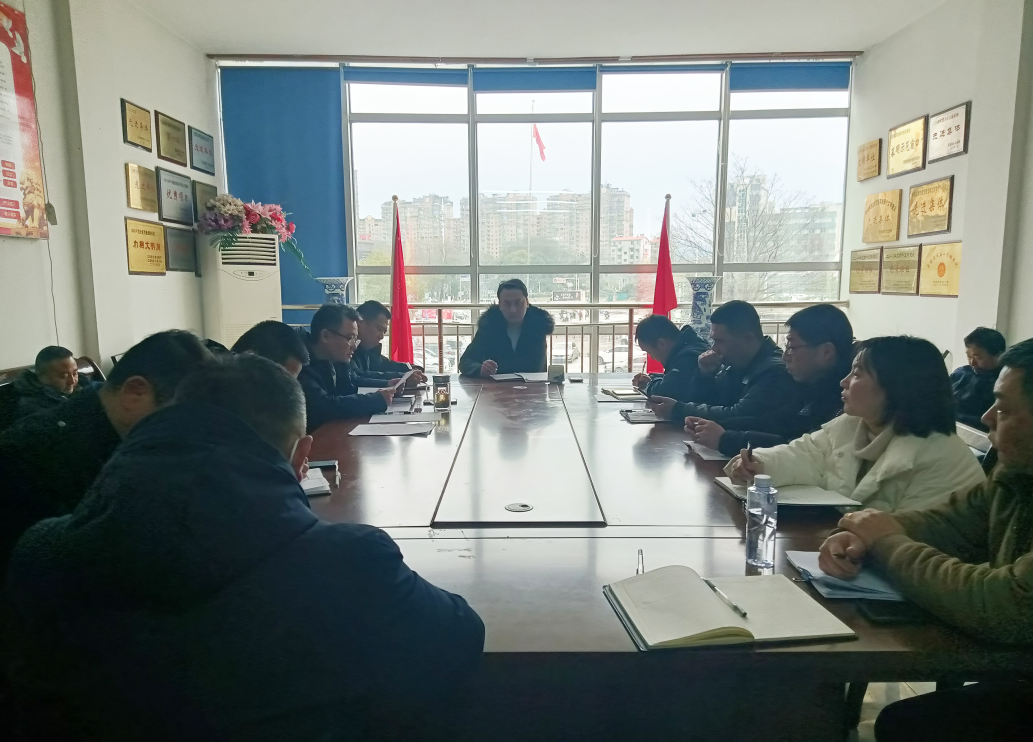 景德鎮(zhèn)長運:召開2月份安全機務例會
