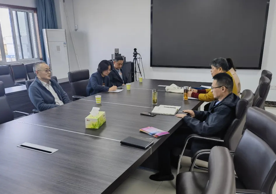 花山區(qū)稅務(wù)局到馬鞍山長(zhǎng)客開展稅法普及宣傳活動(dòng)