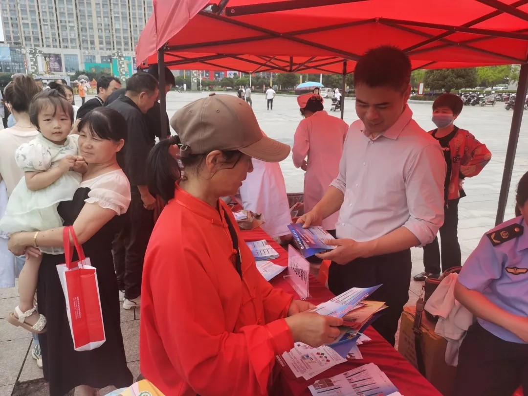 撫州長運(yùn):參加撫州市防災(zāi)減災(zāi)宣傳活動(dòng)