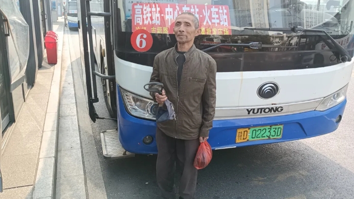 吉安公司:拿回“血汗錢” 老人眼眶濕潤了