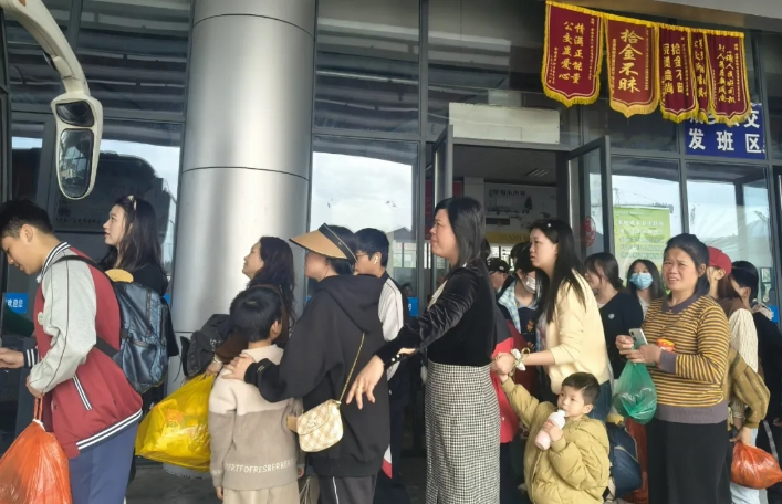 撫州長運(yùn)：積極應(yīng)對清明客流高峰全方位保障旅客出行
